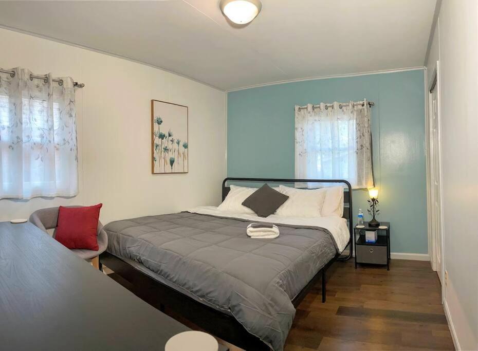 *King Bed/3Bds House Near Naval Base & 6Flags* Apartment Waukegan Exterior foto